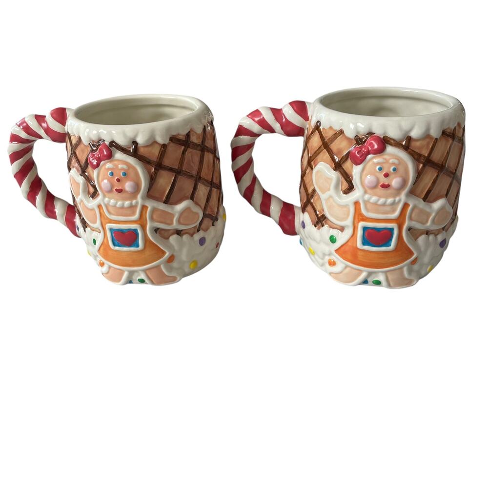 House of Lloyd Gingerbread Mugs Christmas Around the World Vtg 2000 Holiday Pair